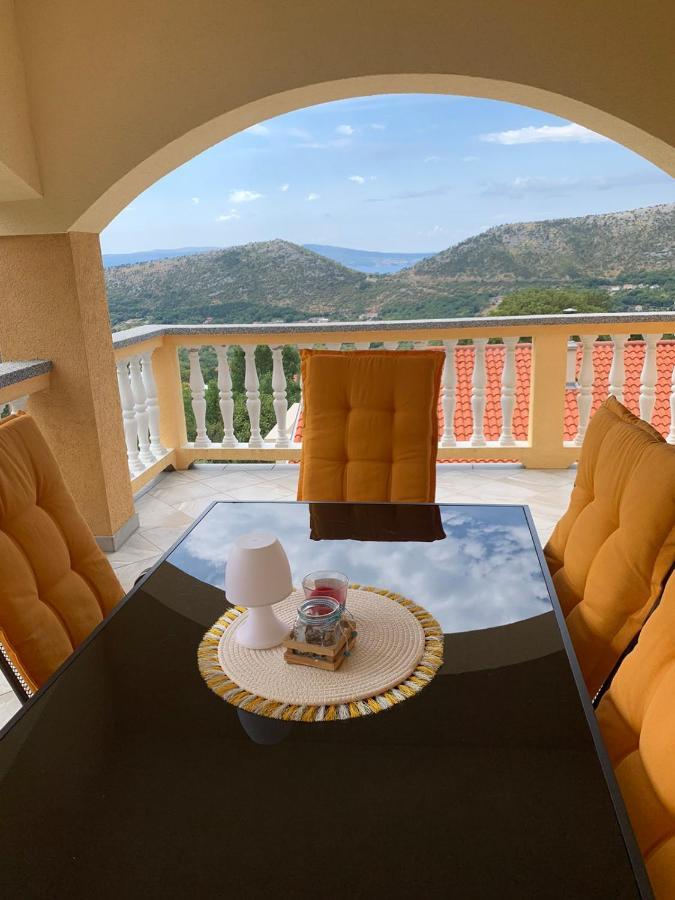 Apartman "Anna" Брибир Экстерьер фото